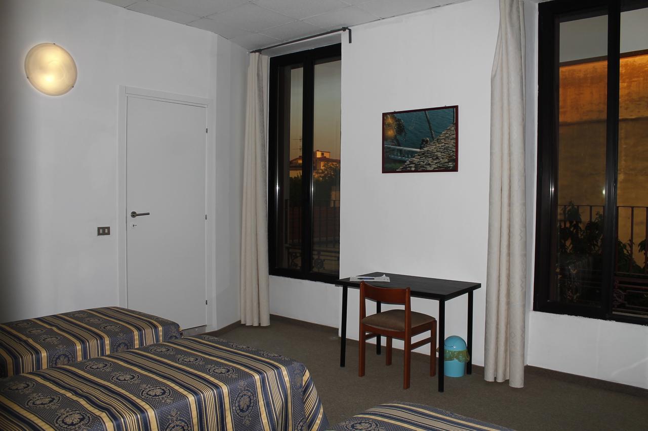 Hotel Luisa - Milan — Fotos 2